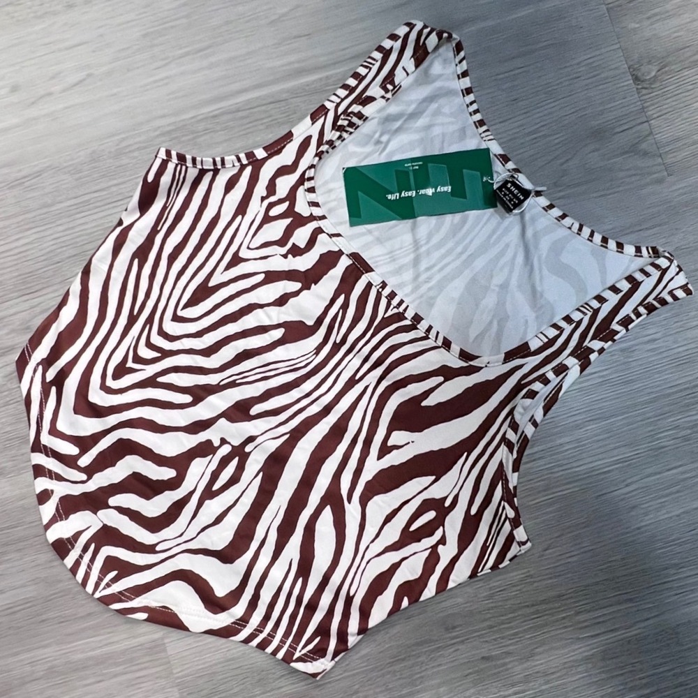 SHEIN EZwear Zebra Print Crop Top Brown White Scoop Neck Sleeveless Small NEW
